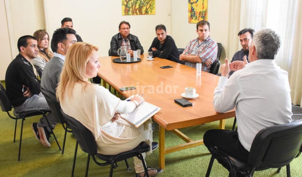 Villa Constitucin: Berti se reuni con los candidatos a concejal