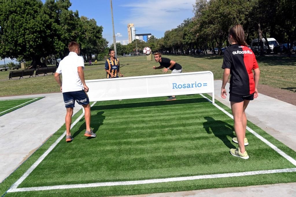 Rosario: se inauguraron canchas de ftbol tenis en el parque Sunchales