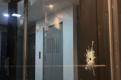 Nueve disparos contra el frente de un edificio Otra balacera en Rosario
