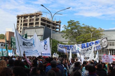 Las calles de Paran se coparon de demandas y resistencia