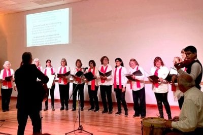 Encuentro solidario de coros "Voces de otoo" en Villaguay