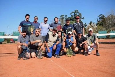 Celebra la vida y da ctedra en los courts