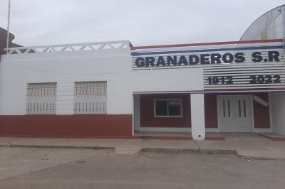 Robaron y vandalizaron las instalaciones del Club Granaderos de Monje