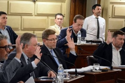 El Senado dio media sanción a la reforma previsional en Santa Fe El PJ votó en contra