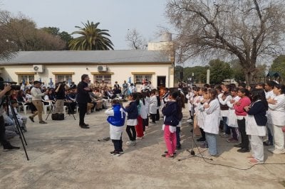 San Javier celebra a Sarmiento y a educadores destacados