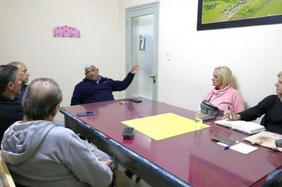 El intendente Lpez recibi a Bomberos Voluntarios