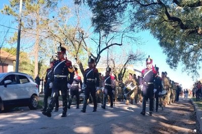 Granaderos visitaron la ciudad de Villa Elisa