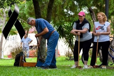 Por el fallecimiento de un participante suspendieron el cierre del Encuentro de Adultos Mayores