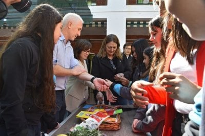 Comenzaron los operativos de descacharrado en las escuelas de la Provincia