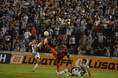 De visitante, Colón apenas empató en Chaco No hizo nada para ganar