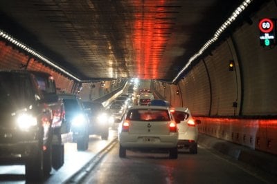 As es el trabajo quirrgico en el Tnel Subfluvial