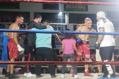 Pancho Solá fue contundente y ganó en el primer round Boxeo