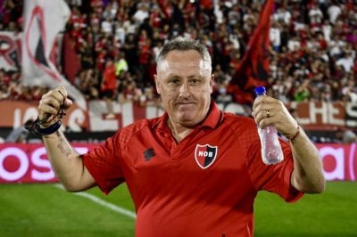 Newells quiere trasladar a Mendoza la energa positiva que gener Lunari