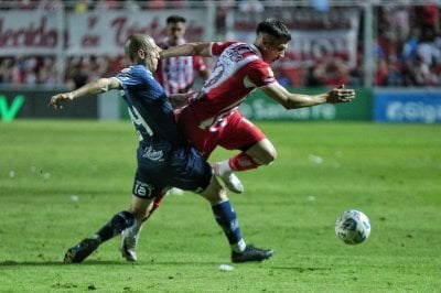 Con el tiro del final: Huracn se llev demasiado premio ante un Unin que no lo supo ganar