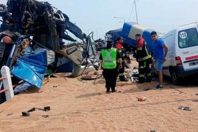  Al menos dos heridos dej un impactante choque de camiones en el norte de Santa Fe