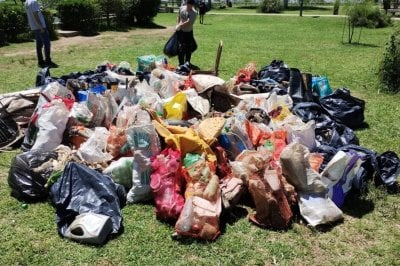 "Ms ro, menos basura": se recolectaron 11 contenedores de residuos en la costanera rosarina