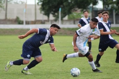 Don Bosco ganó su primer partido en el Torneo Regional Amateur Fútbol