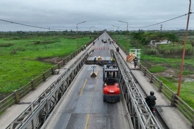  En un mes, se restaurara el trnsito en el Puente Carretero