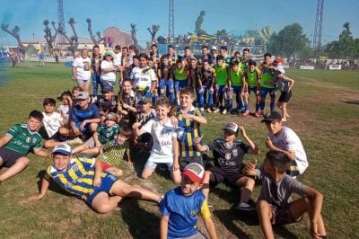 Sportivo Rivadavia ya es finalista anual y esperar por Belgrano de Serodino o Alba de Maciel