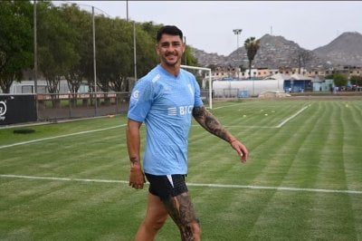 Zampedri y su excelente presente futbolístico en Universidad Católica de Chile  Máximo goleador