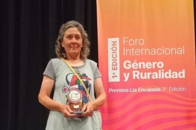 Por su dedicada labor, Mara Carolina Baratero recibi el premio La Encalada