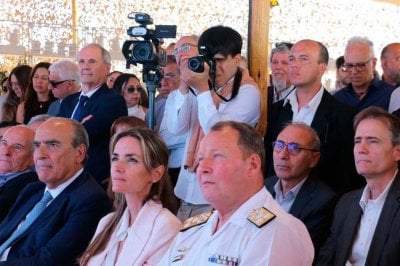 Francos particip en la inauguracin de un puerto en Santa Fe