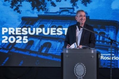 Pablo Javkin present el cuarto presupuesto con supervit y reduccin de 300 cargos