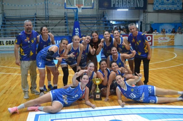 Paracao, otra vez en lo ms alto del bsquet entrerriano