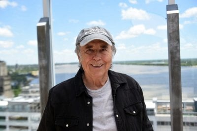 Joan Manuel Serrat: Estar en Rosario es volver a estar con Fontanarrosa