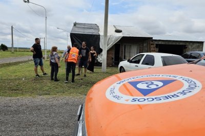 Temporal en Santa Fe: el gobierno provincial asiste a las localidades afectadas por los daños Respuesta en marcha