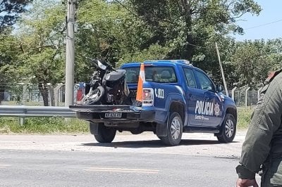 Rafaela: camin volcador choc a una moto y la conductora muri en el lugar