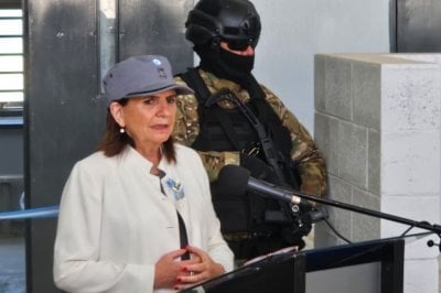  Patricia Bullrich inaugur la crcel federal de Coronda, aunque la ciudad esperaba ms a cambio de dejarla instalar