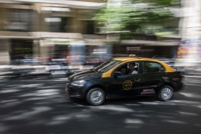 Rosario:  ya rigen las nuevas tarifas de taxis y remises