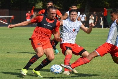 Patronato sinti la diferencia y perdi ante Newells en su segundo amistoso