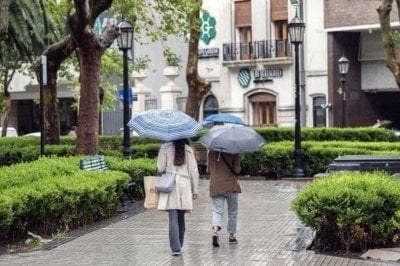 Alerta naranja por tormentas para este domingo