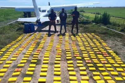 Cay avioneta con millonaria carga de cocana en Islas del Ibicuy