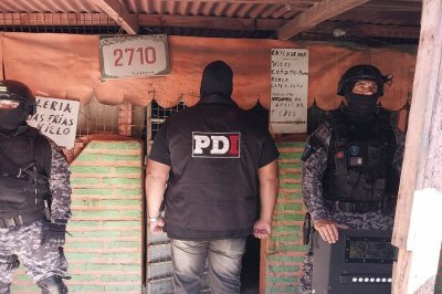 Rosario: la PDI detuvo a seis personas y secuestr cocana y marihuana