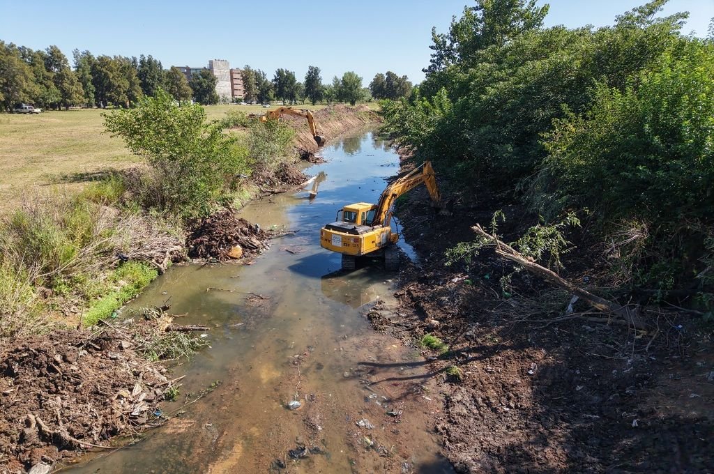 Arroyo Luduea: avanzan los trabajos de limpieza y saneamiento