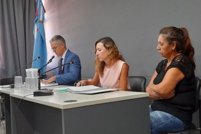 Prorrogaron el arresto domiciliario de una mujer acusada de quemar vivo a su pareja