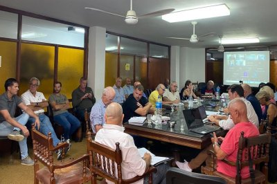 Encuentro del gobierno con la Confederacin de Asociaciones Rurales