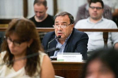 Senador remarc que en 2024 se cobraron adicionales impositivos sin sustento legal