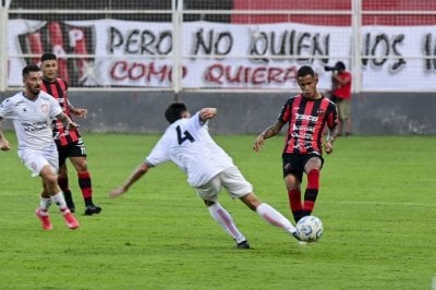 Patronato no lig ante San Martn de Tucumn y perdi en su estreno