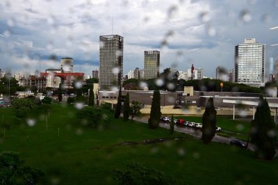 Lluvia en la provincia de Santa Fe: alivio para el campo y desafos para la ciudad