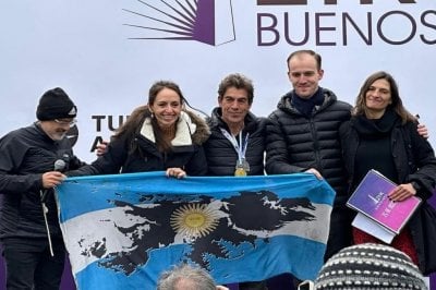 Bryan Mayer propone incluir Malvinas en la nueva Constitución y clases a los alumnos Campaña